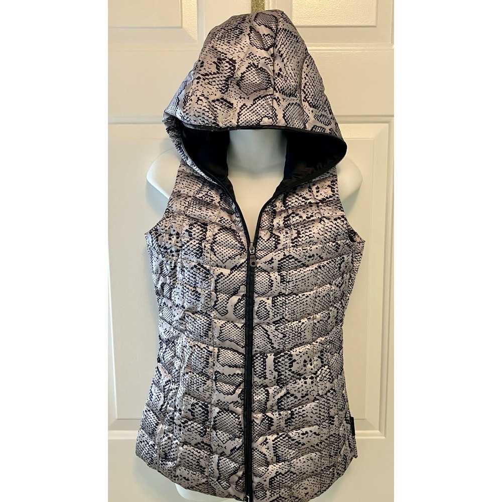 Obermeyer Women's Sz XS Hooded‎ Winter Vest Jacket Silver Gray Animal Print